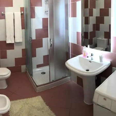 Albania Sarande Adar 1 Apartamento *