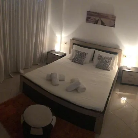 Albania Sarande Adar 1 Apartamento *